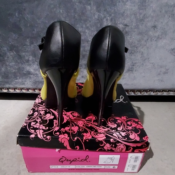 Neon Lycra Peep Toe Strap High Heels - Picture 3 of 6